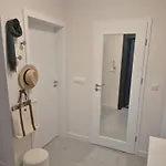 Summer Bianco 2br Apartment
